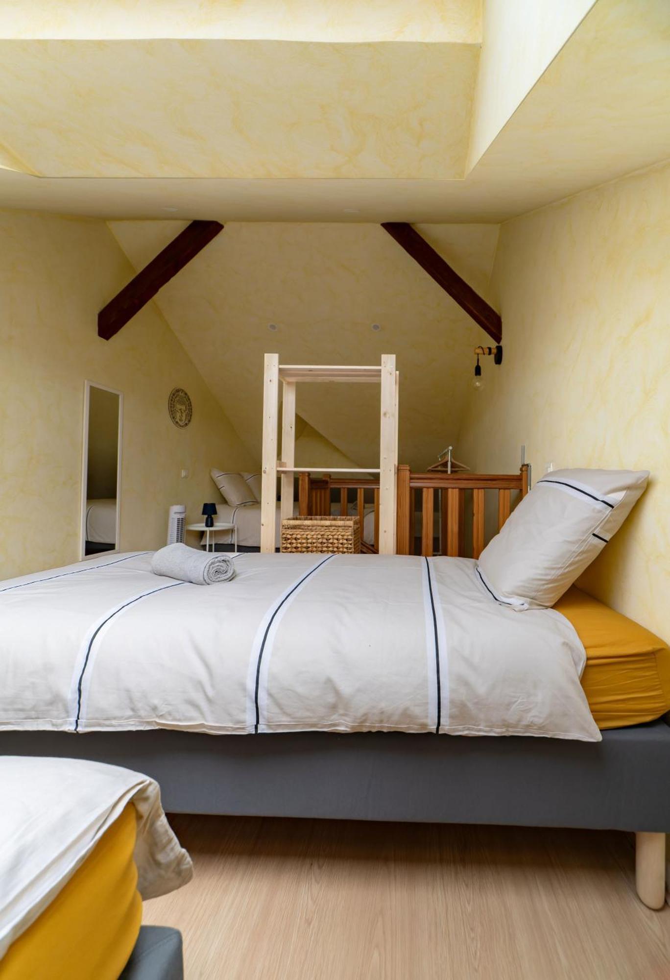 Le Grenet - Appartement Design En Duplex Vichy Kültér fotó