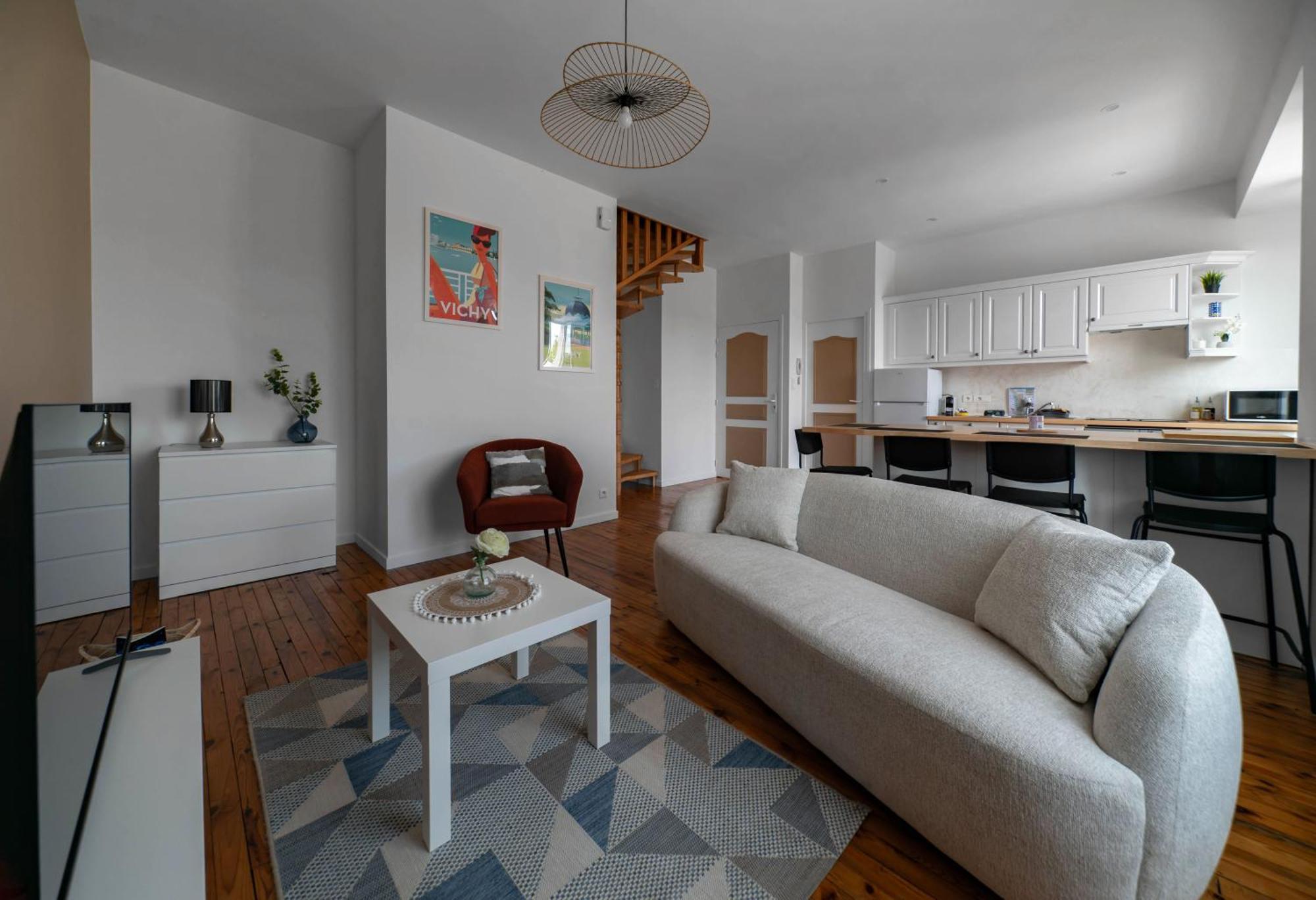 Le Grenet - Appartement Design En Duplex Vichy Kültér fotó